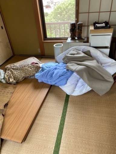 今から有料で畳、布団引き取って頂けますか？