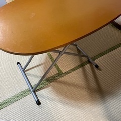 (引取り決定しました)折りたたみテーブルの画像
