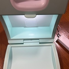 コスメ専用冷蔵庫　美品　コスメクーラーの画像