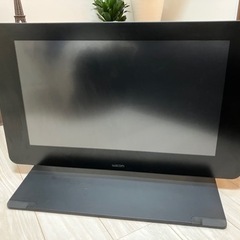 液タブ27インチモニターwacom
