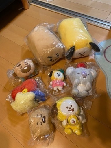 BT21ぬいぐるみ