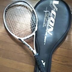 硬式テニスラケットの画像