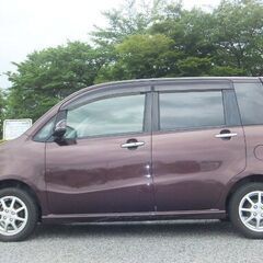H24　７万㌔台　車検２年付　ｴｺｱｲﾄﾞﾙ付　修復歴無し　ナビ　ＴＶ　インテリキー　総額２６万の画像