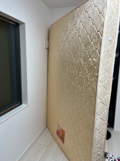 新品未使用、ダブル　マットレス