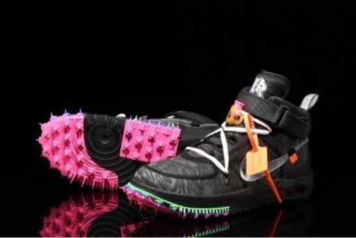 Off-White × Nike Air Force 1 Mid 