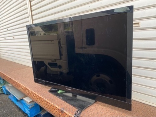北九州市内配送無料　保証付き　40インチSONY BRAVIA KDL-40HX720 液晶テレビ　ソニー　ブラビア
