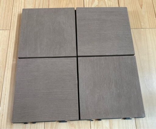 〈受け渡し決定しました〉ウッドパネル　62枚　ベランダなどに