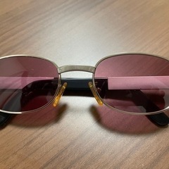 FENDIサングラス