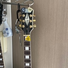 エレアコギター。改造済。の画像
