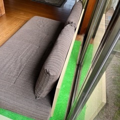 ソファーベッドの画像