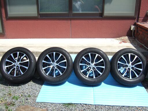 美品！エスティマハイブリッド純正17インチ　タイヤ　レグノ225/60R17