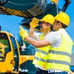 ＼施工管理スタッフ／賞与2回♪基本土日休み★資格取得支援制度有!!