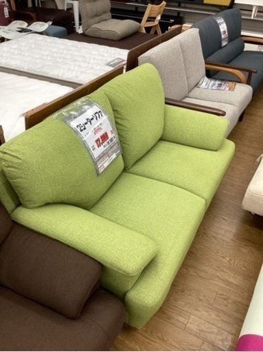 KF-12【新入荷　リサイクル品】2シーターソファ　グリーン