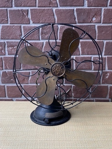 希少 古い扇風機 芝浦 扇風機（東芝） アンティーク 昭和レトロ レトロ扇風機 ヴィンテージ 金属製 芝浦電機扇 芝浦製作所