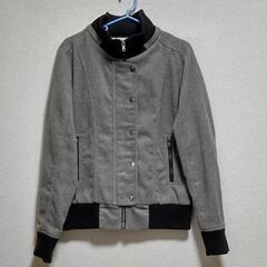 AVAIL Jean フードが取り外せるブルゾンの画像