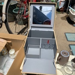 ポータブルな化粧台