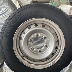 タイヤ　195/70R15×5J 106/104 LT ブリヂス...