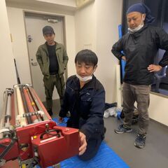 大阪市　クロス職人さんや内装工事の職人さん募集 【給料は翌日払いもOKです！振込・手渡し共にOK】の画像