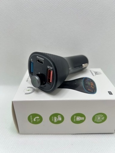 HUNDRUP【改善型】 FMトランスミッター C73 Bluetooth5.0 QC3.0急速充電 PD18W対応 USB *2口/Type-C *1口 重低音モード CVC騒音低減 Siri\u0026Google Assistant対応 ハンズフリー通話 12-24V車対応 電圧測定 U-Disk再生可能 周波数76-108Mhz 日本語取扱説明書