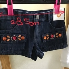 未使用　キッズ　子供服　女児服　100サイズの画像