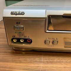 VHSビデオデッキ（SANYO VZ-H41B）本体のみ【ジャンク】の画像