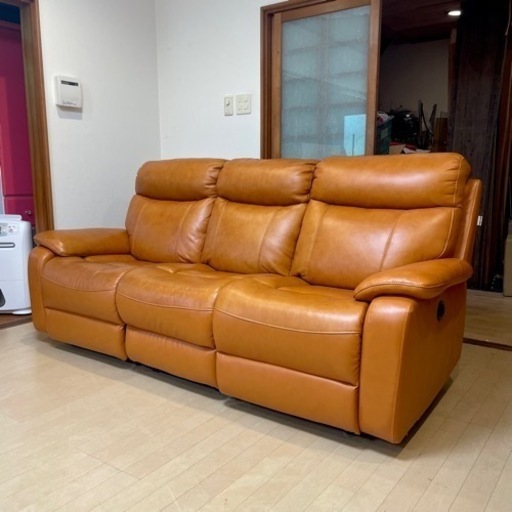 【超美品‼️】定価418,000円♪ LURKEY 208cm幅3人掛け電動リクライニングソファ イタリアンレザー キャメル色♪