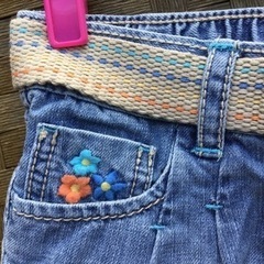 未使用　キッズ　子供服　女児　デニムパンツ　110の画像