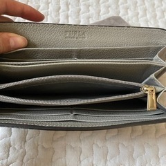 FURLA 長財布の画像