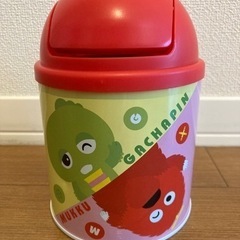 ガチャピン　ムック　お菓子缶