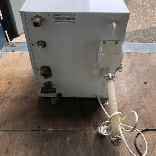 TOTO 小型電気温水器