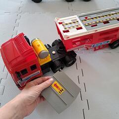 トラック キャリアカー ミニカー 各種 おもちゃ 乗り物の画像