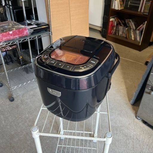 たっぷり10合抱き!! アイリスオーヤマ マイコン ジャー炊飯器 2020年 一升