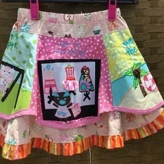 未使用　キッズ　子供服　女児　ぶたさん柄スカート　カラフル♪の画像