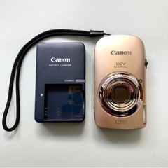 Canon製　デジタルカメラ
