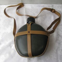 ★KINTARO　　 WATANABE 　KINZOKU 　　アルミ　 水筒　　　美品の画像