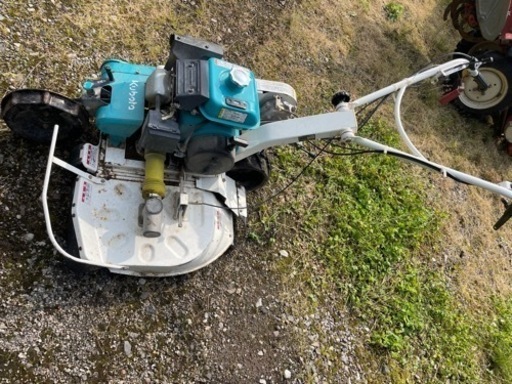 自走式草刈機　クボタ GC602ーA ウイングモアー ロータリーモア 最大馬力6.1ps 実働品