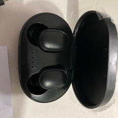 Bluetoothイヤホン　新品の画像