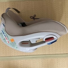 コンビ　チャイルドシートの画像