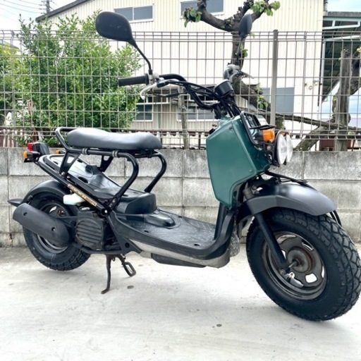 オリジナルカラー!! エンジンOH済み！　タイヤ前後新品!!バッテリー新品!! ホンダ　ズーマー　AF58 キャブ車