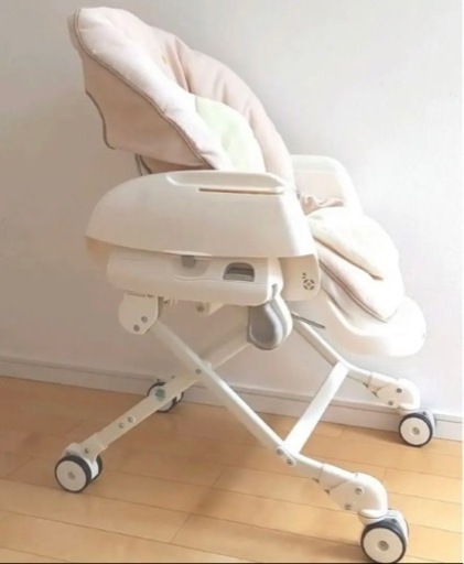 コンビ　ハイローチェア　美品