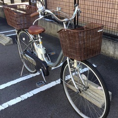 ＜整備済み・美品＞ELECTRIC・BICYCLE・パナソニックOEM・電動アシスト自転車・ 3段変速・シルバー・お手入れで綺麗にお掃除済♪の画像