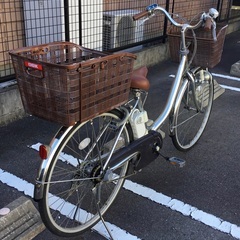 ＜整備済み・美品＞ELECTRIC・BICYCLE・パナソニックOEM・電動アシスト自転車・ 3段変速・シルバー・お手入れで綺麗にお掃除済♪の画像