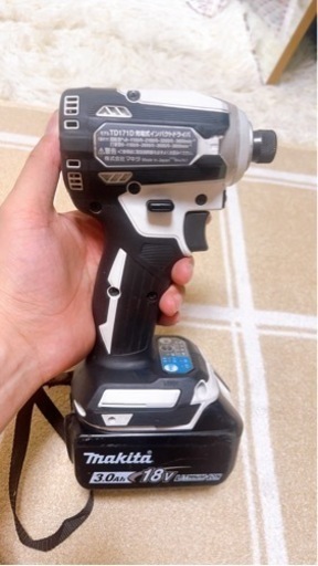 インパクトドライバーtd171d