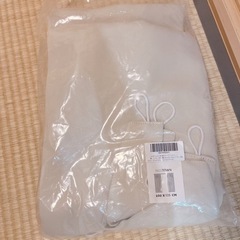 【新品】ベージュのカーテンの画像