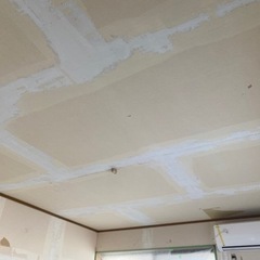 クロス貼り外注さん募集中です。