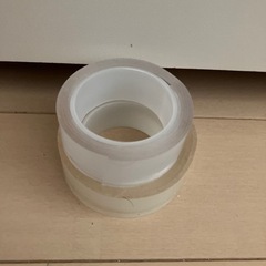 決まりました【100均】壁に貼って使うテープ
