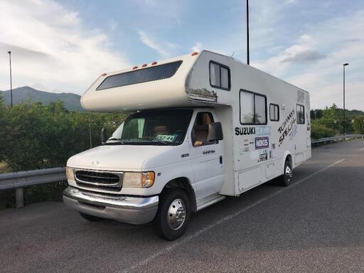 ☆ご成約ありがとうございました♪フォードE350キャンピングカー