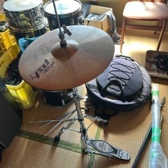 ドラムセット、PA等の画像