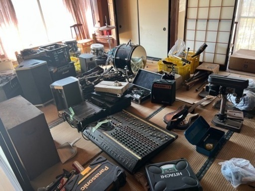 ドラムセット、PA等