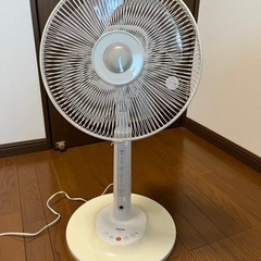 東芝製扇風機　2012年製造　無料で差し上げます